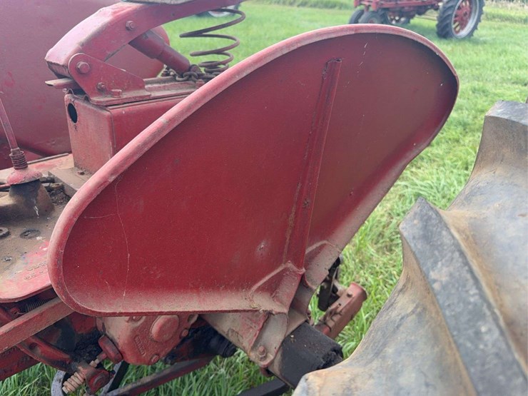 farmall-200-image-49