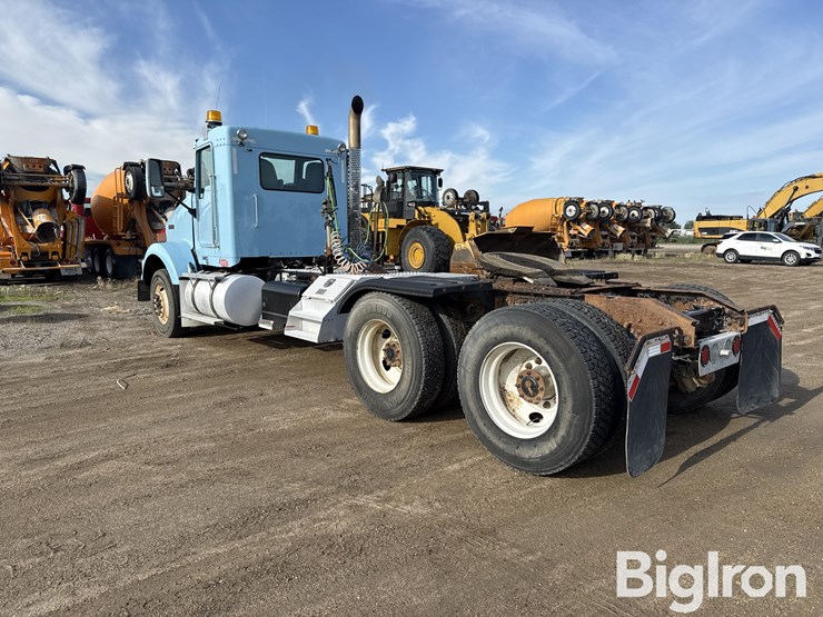 2012-kenworth-t800-image-7