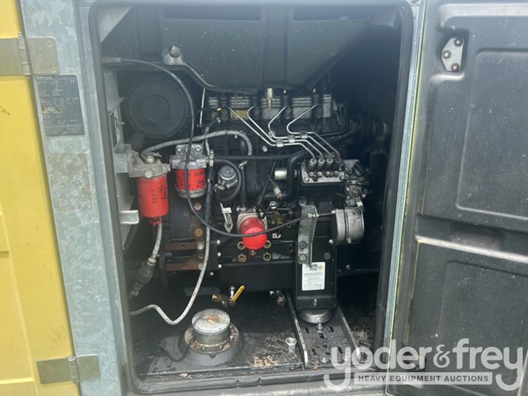 2018-bba-ba150e-image-7