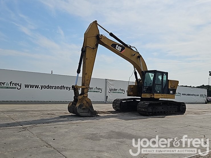 2013-caterpillar-328d-lcr-image-2