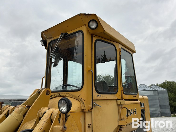 1978-deere-544b-image-12