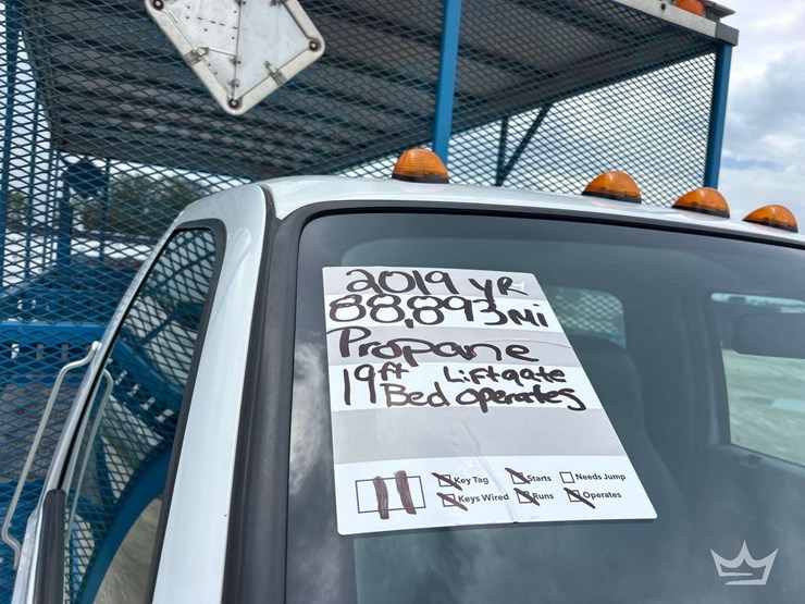 2019-ford-f750-image-33