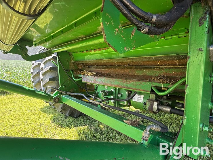 2005-john-deere-9860-sts-image-17