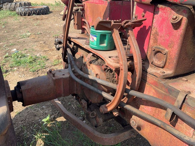 farmall-400-diesel-image-30