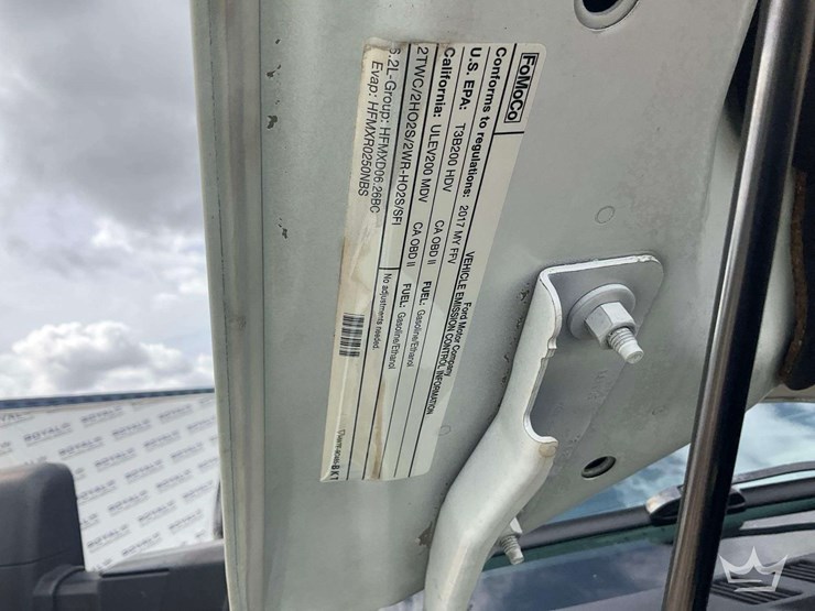 2017-ford-f250-image-10