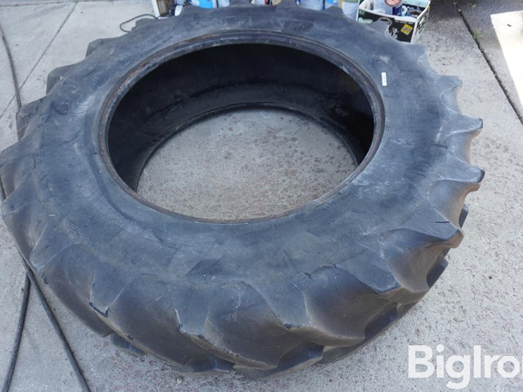 18.4r38-tire-image-3