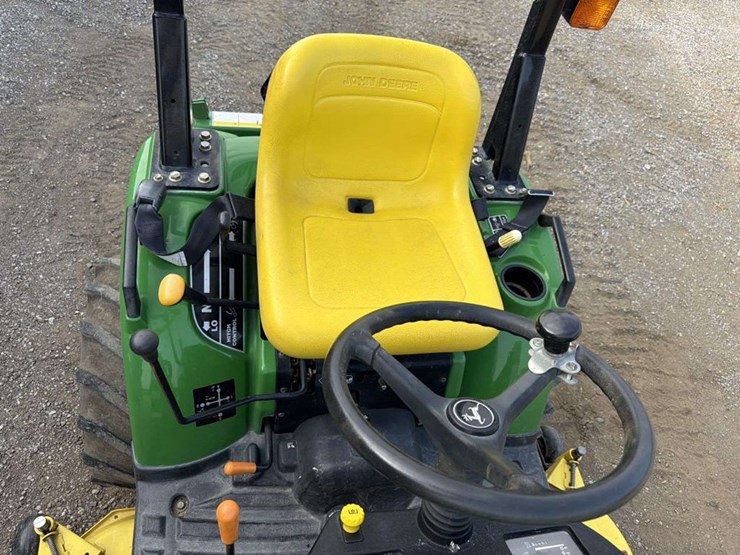 john-deere-2210-image-21