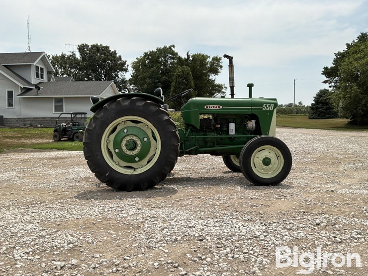 1960-oliver-550-image-4