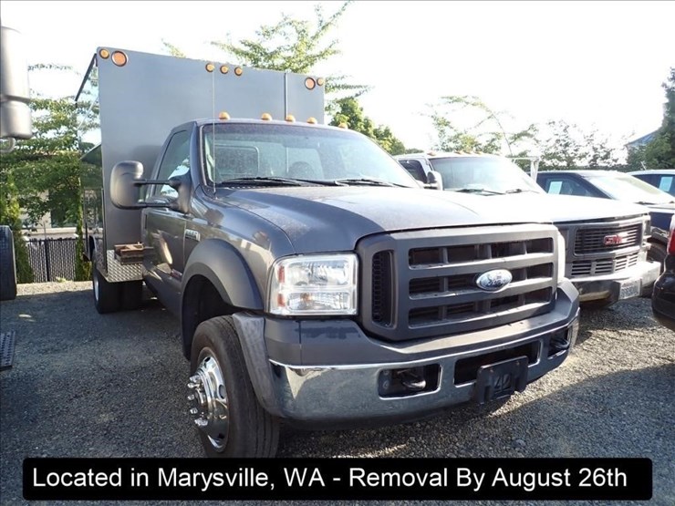 2006-ford-f550-image-10