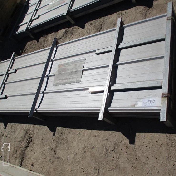 10' X 3' CORRUGATED STEEL ROOF PANELS