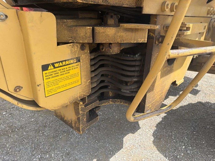 caterpillar-r80-image-19