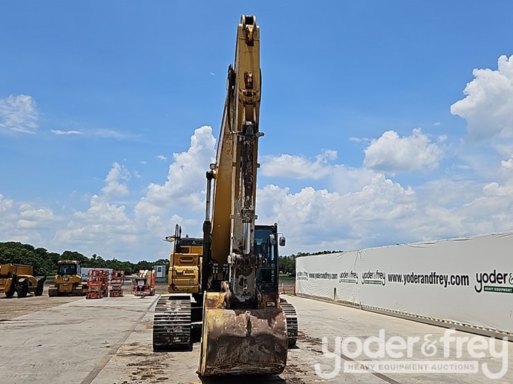 2015-caterpillar-336fl-image-15