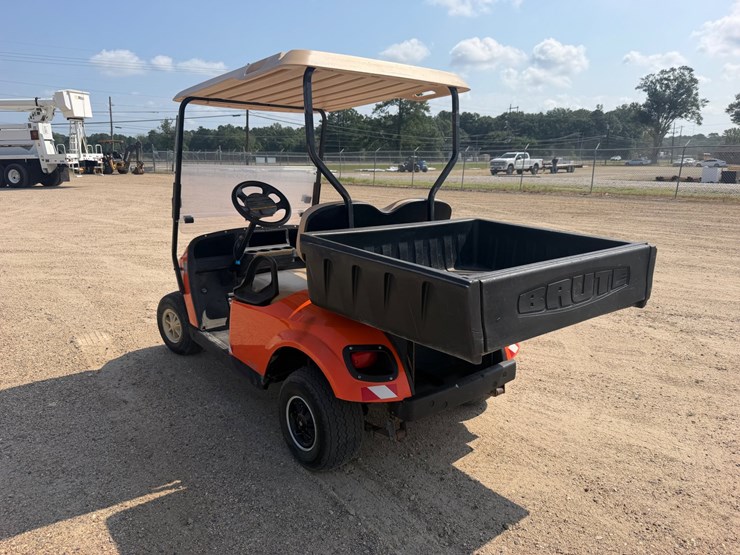 #69-•-2017-ez-go-txt-golfcart-image-3