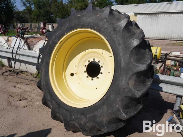 20.8r42-tires-&-rims-image-11