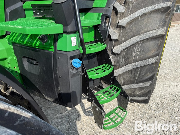 2024-john-deere-8r-340-image-17