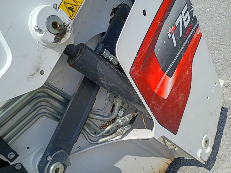 2023-bobcat-t76-image-62