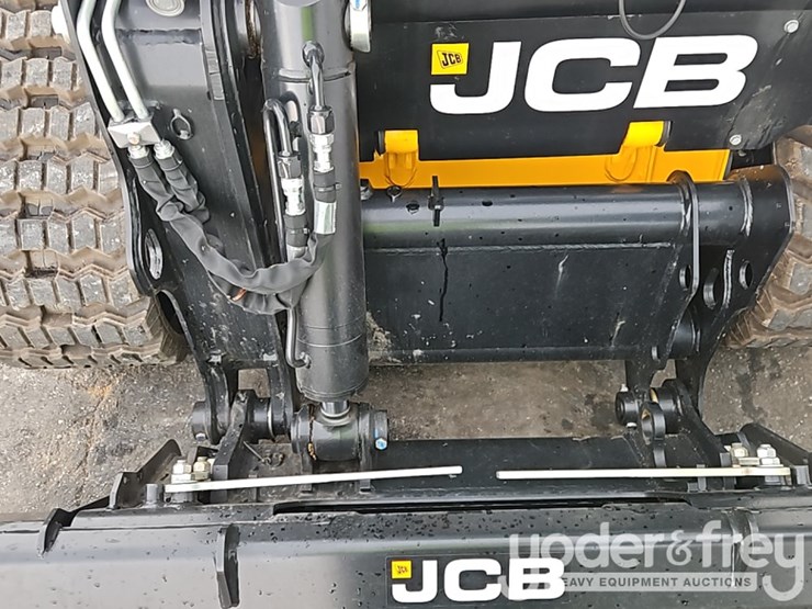 2026-jcb-215t-image-12