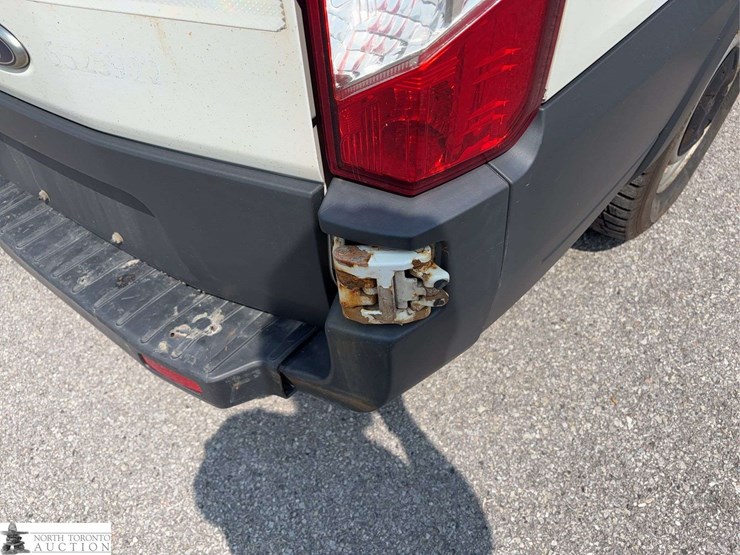 2016-ford-transit-image-24