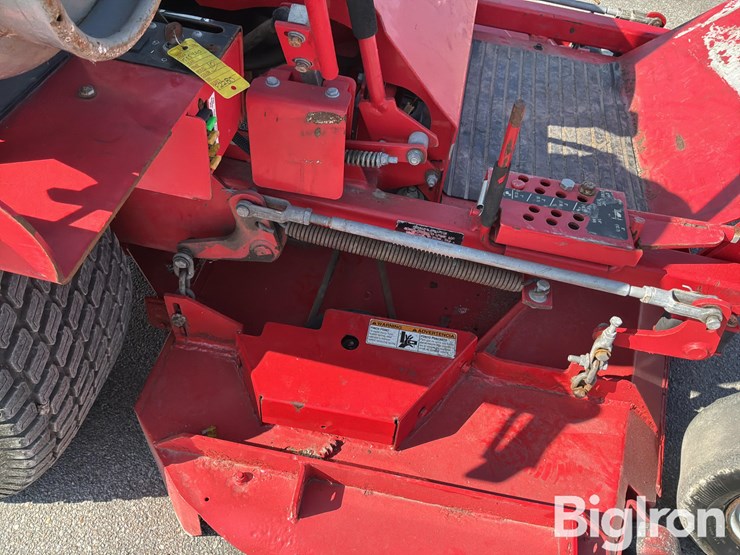 massey-ferguson-730-image-19