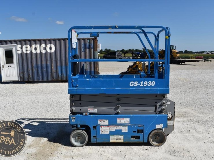 2018-genie-gs1930-image-6