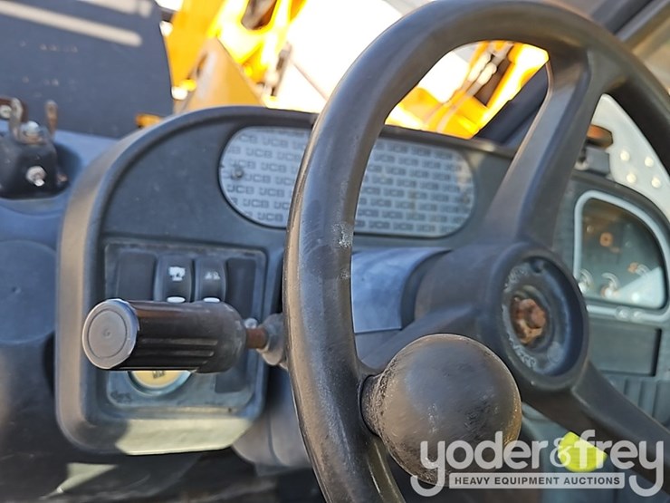 2017-jcb-507-42-image-29
