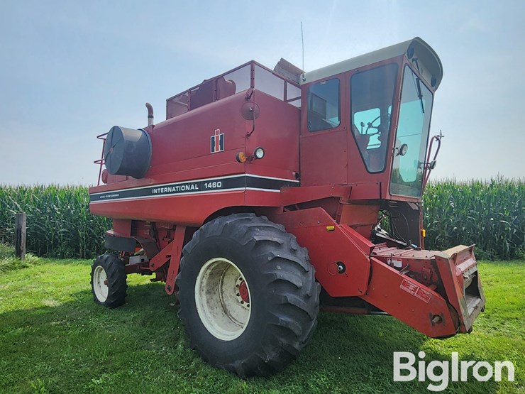 1983-case-ih-1460-image-3