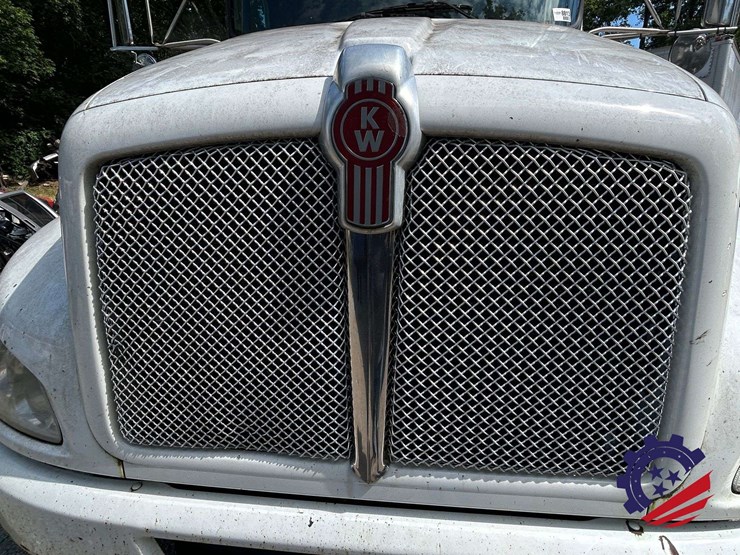 2015-kw-t370-s/a-truck-tractor-image-14