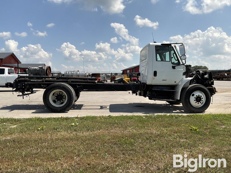 2019-international-durastar-4300-image-4