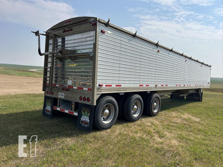2015-timpte-grain-trailer-image-6