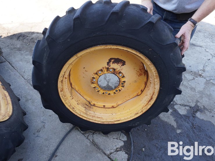 11.2/10-24-tires-w/rims-image-4