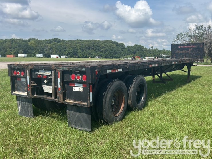 great-dane-flatbed-image-3