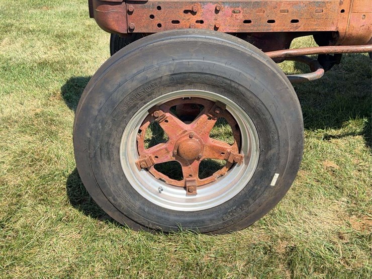 mccormick-deering-super-w-9-image-13