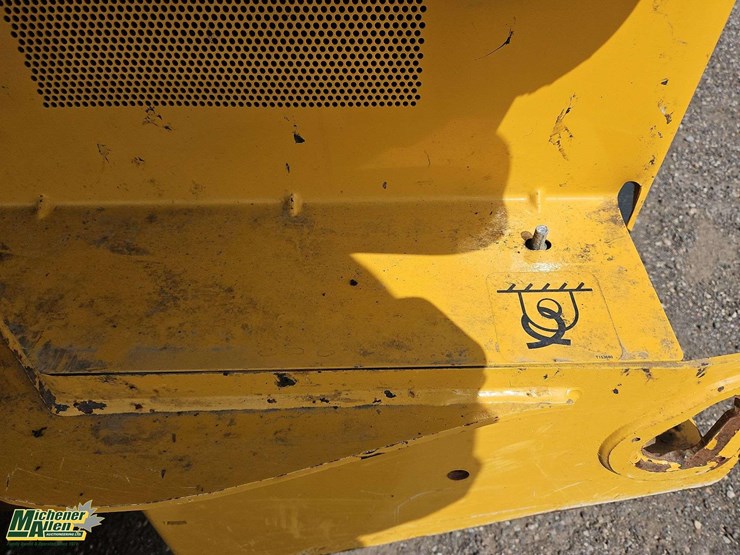 2024-deere-325g-image-16