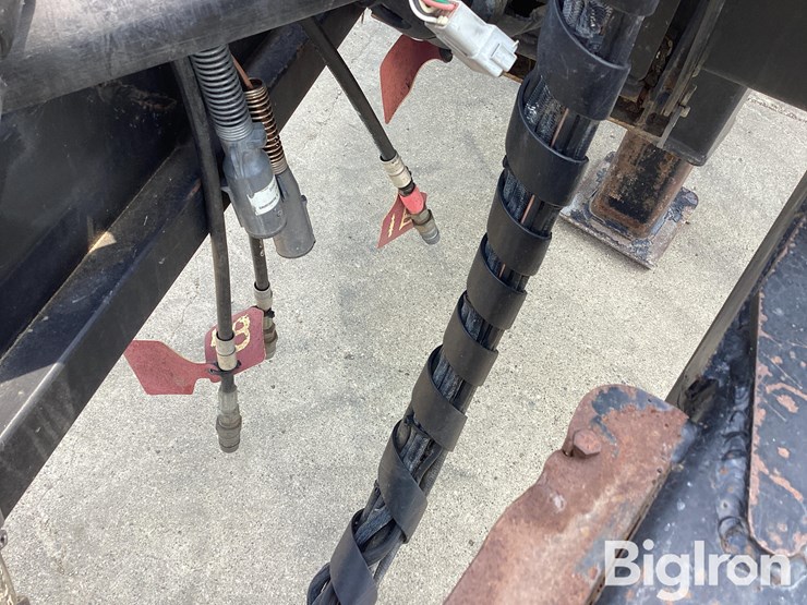 2012-kinze-1100-image-12
