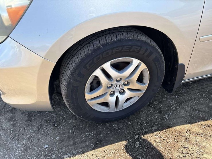2005-honda-odyssey-image-7
