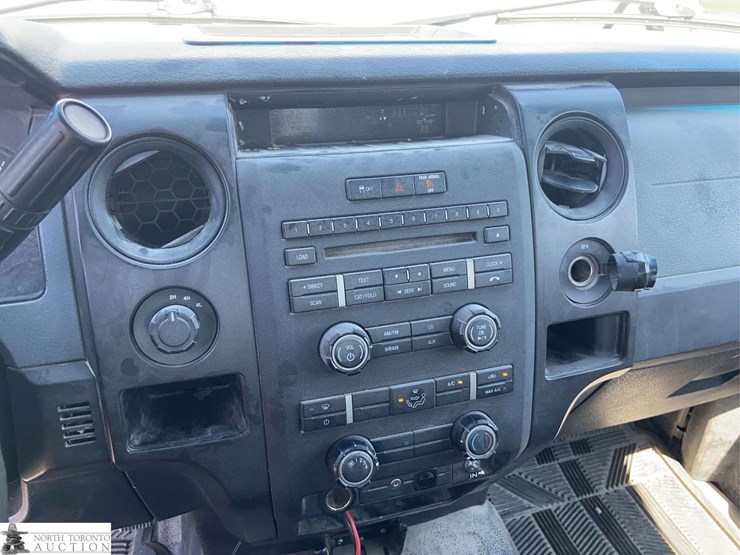 2014-ford-f150-image-12
