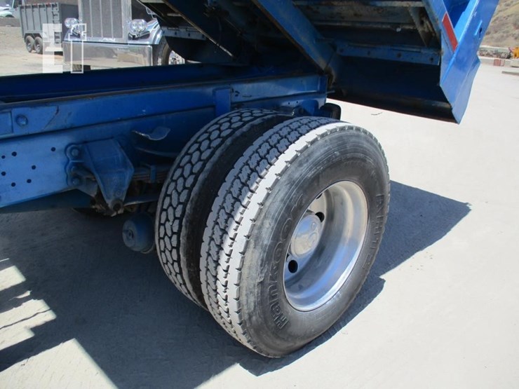 1995-ford-ln8000-image-21