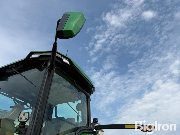 2025-john-deere-8r-310-image-14