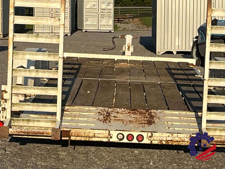 2013-moran-welding-20’-/-16k-lb.-t/a-equipment-tag-trailer-image-29