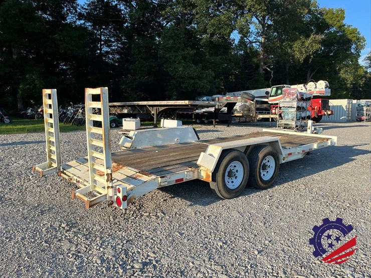 2013-moran-welding-20’-/-16k-lb.-t/a-equipment-tag-trailer-image-4