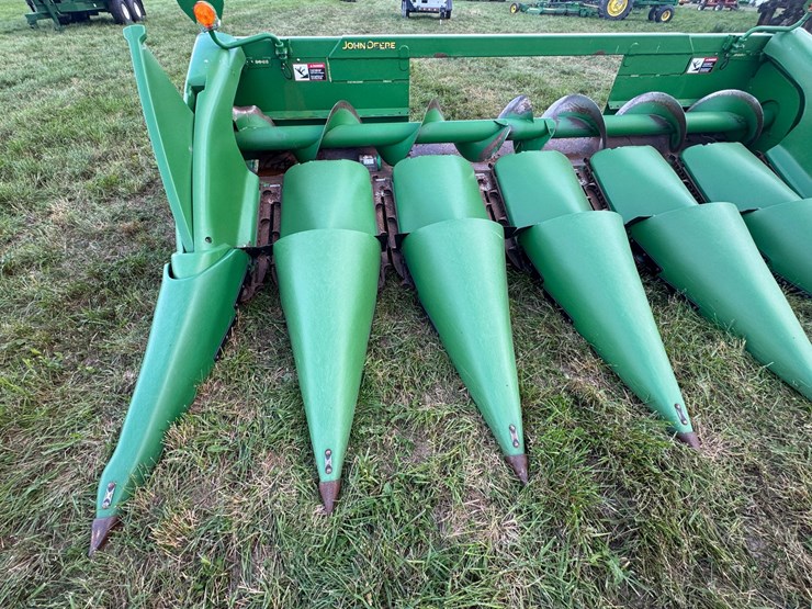 john-deere-606c-image-9