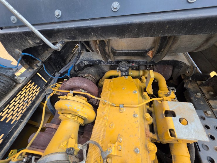 2018-deere-470g-lc-image-26