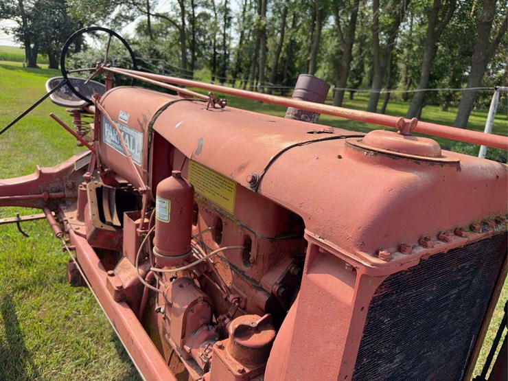 farmall-f-30-image-10