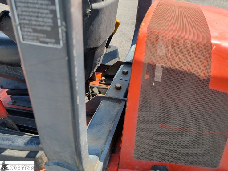 2008-kubota-f3680-image-13