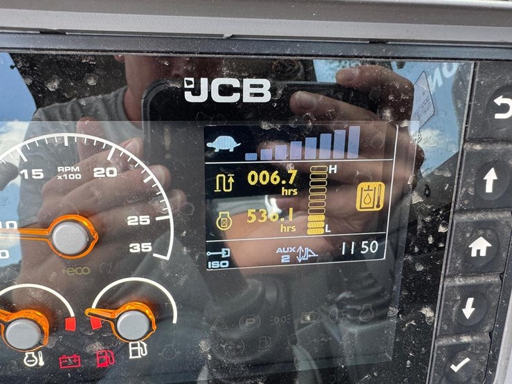 2022-jcb-55z-1-image-26