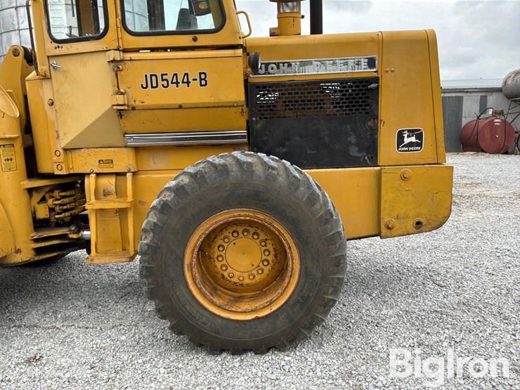 1978-deere-544b-image-9