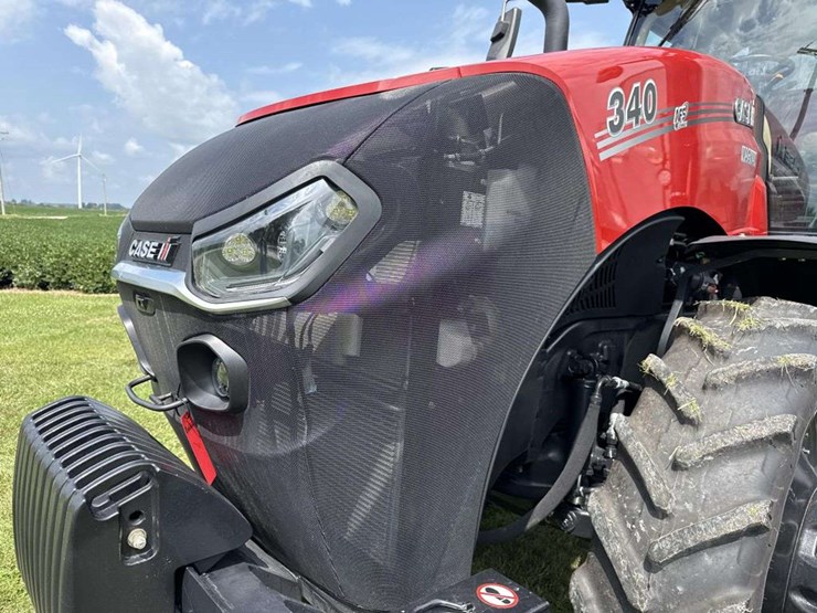 2021-case-ih-340-image-10