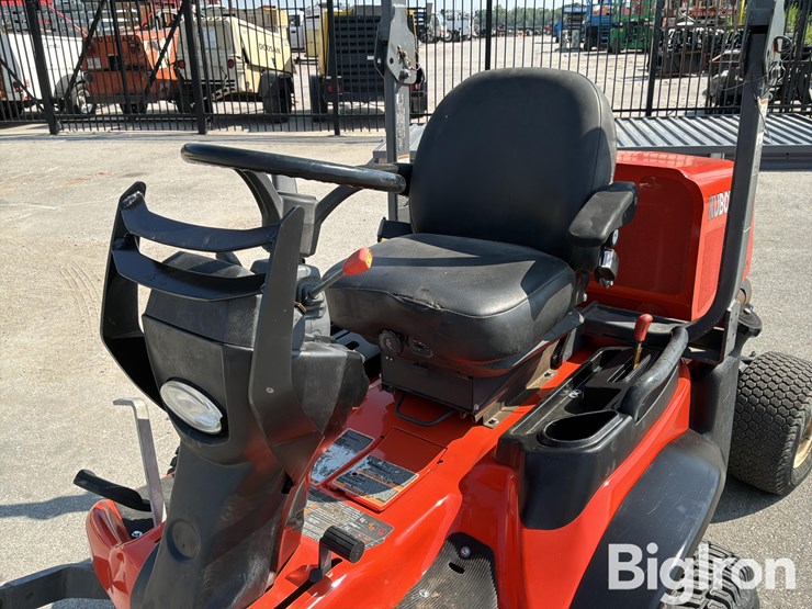 2017-kubota-f3990-image-11