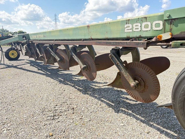 john-deere-2800-image-8