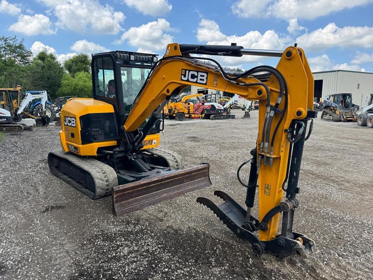 2022-jcb-55z-1-image-8